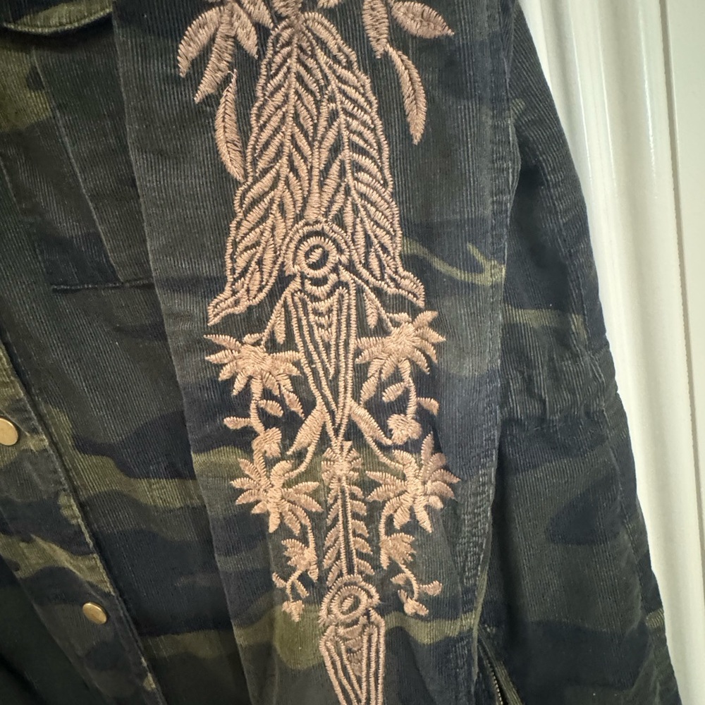 Johnny Was Chord Camo Lace Miloqui Camouflage Corduroy button down Jacket small - Picture 6 of 9